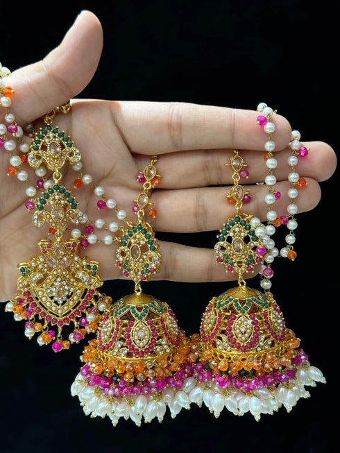 Noratan jhumke tika